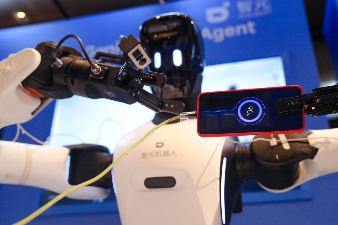 World’s Biggest Humanoid Robot Maker Says Tipping Point Is Near