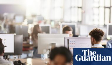 UK’s ‘anxious generation’ of young people struggling to adapt to workplace | Young people