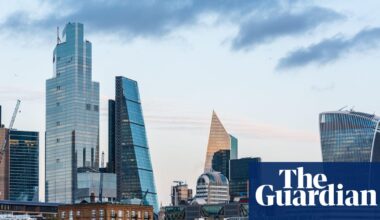 Oil prices rise and bonds wobble as Iran war stokes inflation fears | Oil