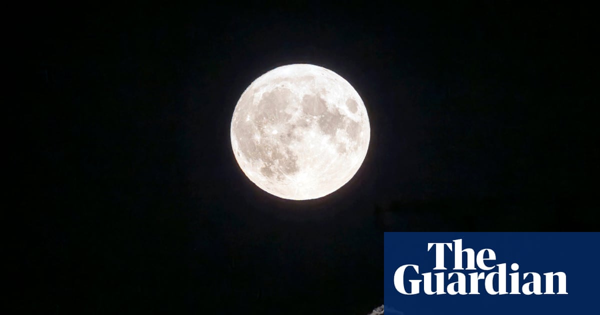 Starwatch: this week’s rare blue moon highlights the strange way we mark our calendar | The moon
