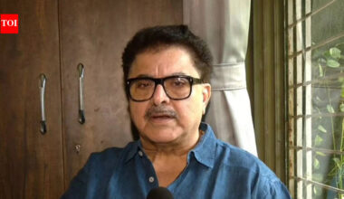 Ashoke Pandit: FWICE’s Ashoke Pandit opens up on Ranveer Singh, Farhan Akhtar’s ‘Don 3’ row: 'We will not allow the industry to be doomed here' | Hindi Movie News