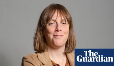 Labour has never had a female leader because ‘it’s a bit sexist’, says Jess Phillips | Jess Phillips