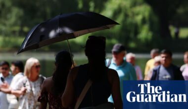 Parts of England expected to hit 35C in ‘unprecedented’ May heatwave | UK weather