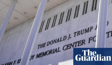 US judge orders removal of Trump's name from Kennedy Center | Washington DC