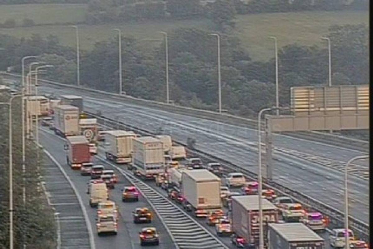 Photo shows heavy traffic on the M1 near junction 24
