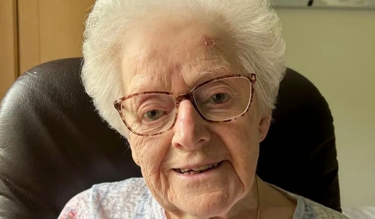 Dorothy Devereux at her care home