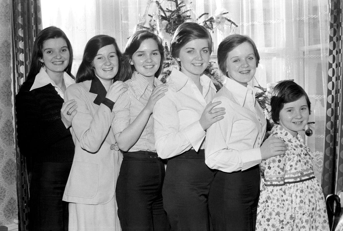 L/R Anne (24), Denise (22), Maureen (20), Linda (15), Bernadette (14), Coleen (9)