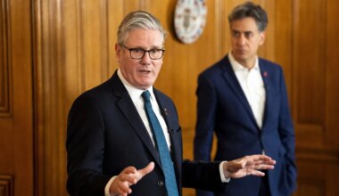 Keir Starmer urged to plan resignation to avert Labour war