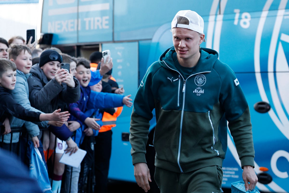 Everton v Man City LIVE: Premier League prediction, team news and line-ups after Arsenal go clear in title race