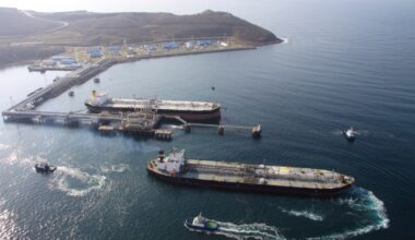 Oil Markets Whipsawed by Conflicting U.S.-Iran Signals