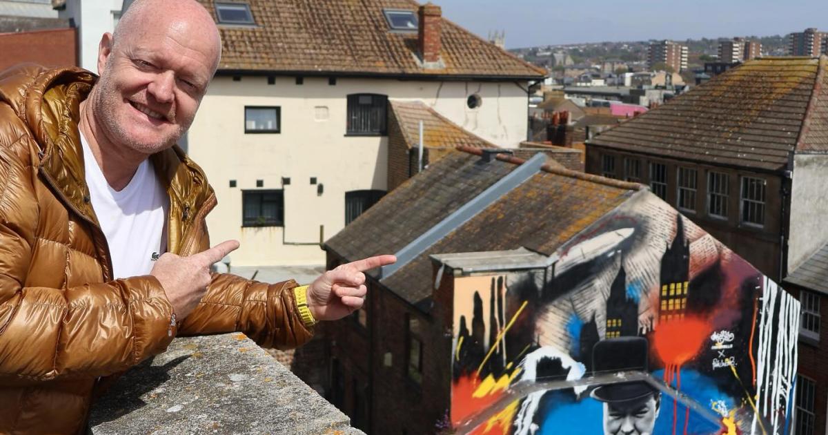 Eastenders star showcases art exhibition in Brighton