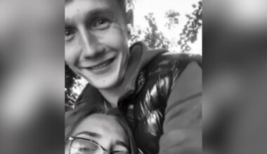 Tributes for man who died while climbing phone tower in Newton