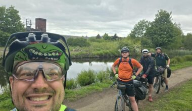 Runcorn cyclists cycle 535km for North West Cancer Research
