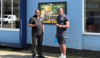 Frank Bruno visits The Jubilee pub in Hemel Hempstead