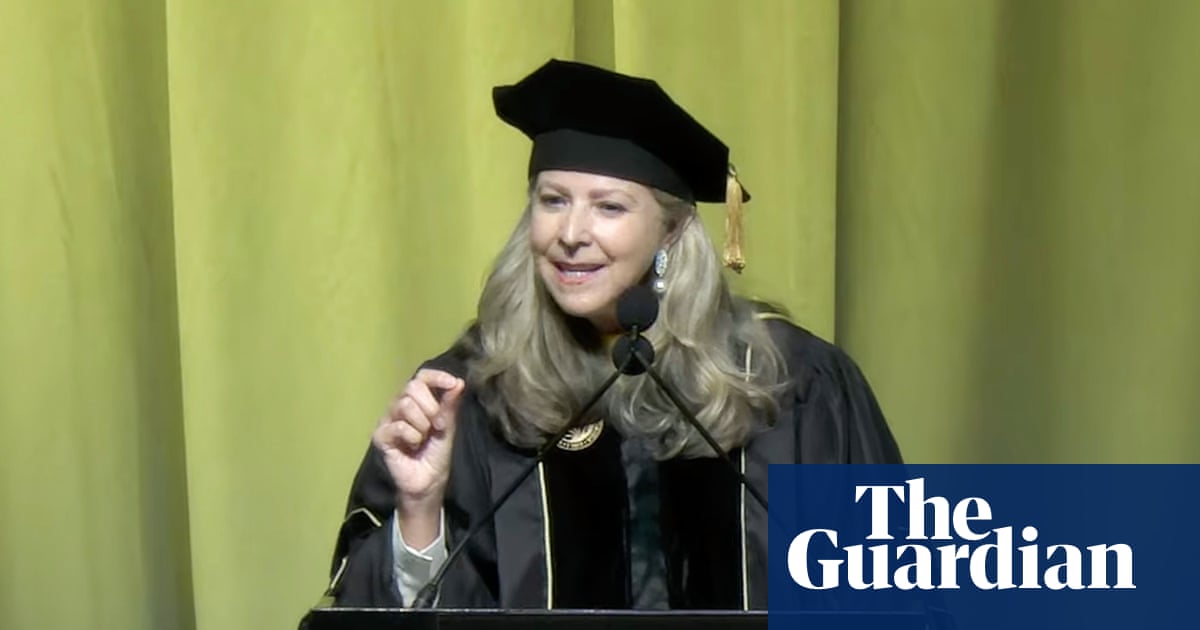 Florida students boo graduation speaker who called AI ‘next Industrial Revolution’ | AI (artificial intelligence)