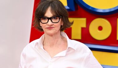 Joan Cusack seen on red carpet for first time in 11 years - The Independent