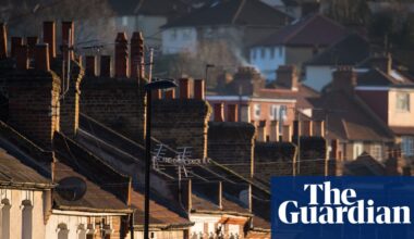 ‘It feels unfair’: the Britons struggling to get a mortgage since Iran war began | Mortgage rates