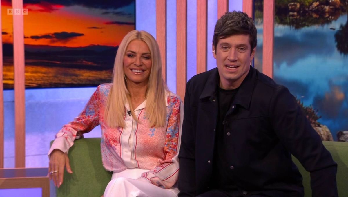 Tess Daly and Vernon Kay hosting The One Show