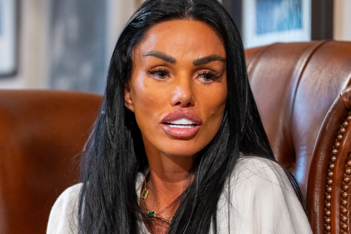  Katie Price speaks at The Cambridge Union 