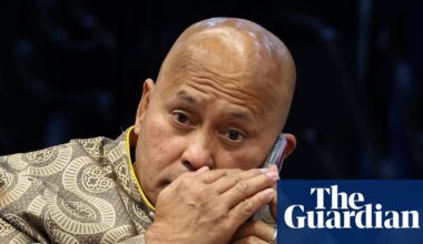 Gunshots fired in Philippines senate in standoff with senator Ronald dela Rosa | Philippines
