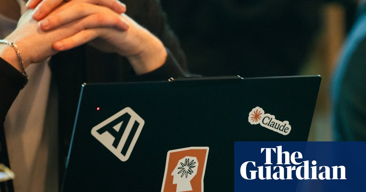 Workers need greater say over AI rollout, says TUC-backed report | AI (artificial intelligence)
