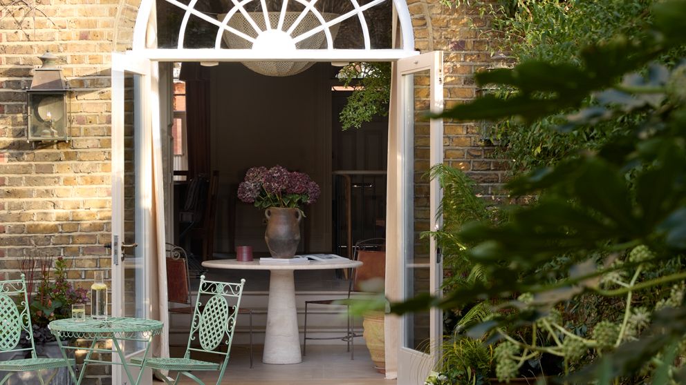 A quintessential Chelsea house with a walled garden that feels like slice of country living in London