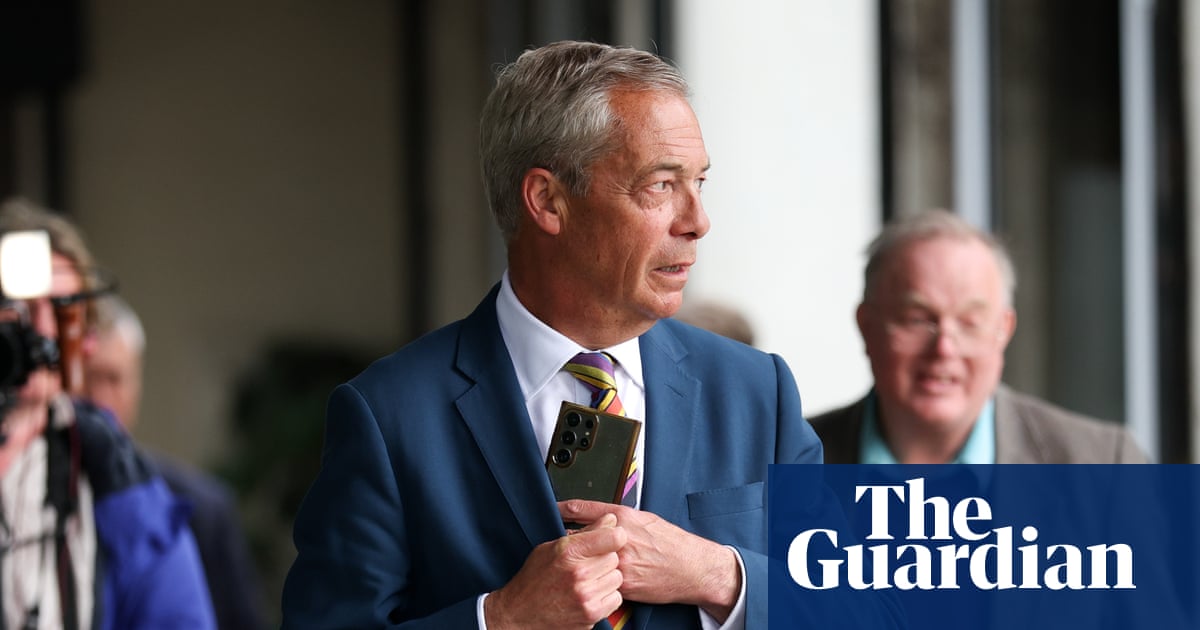 Nigel Farage bought £1.4m property in cash shortly after receiving £5m gift | Nigel Farage