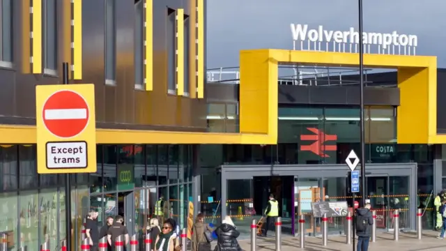 Wolverhampton Railway Station