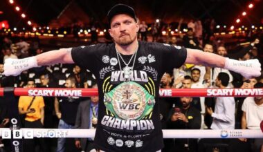 Oleksandr Usyk and Agit Kabayel face off