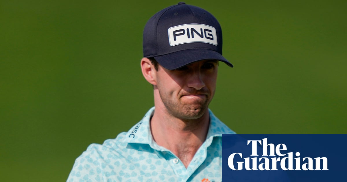 Smalley takes two-shot lead into final round of US PGA Championship but big names lurk | US PGA