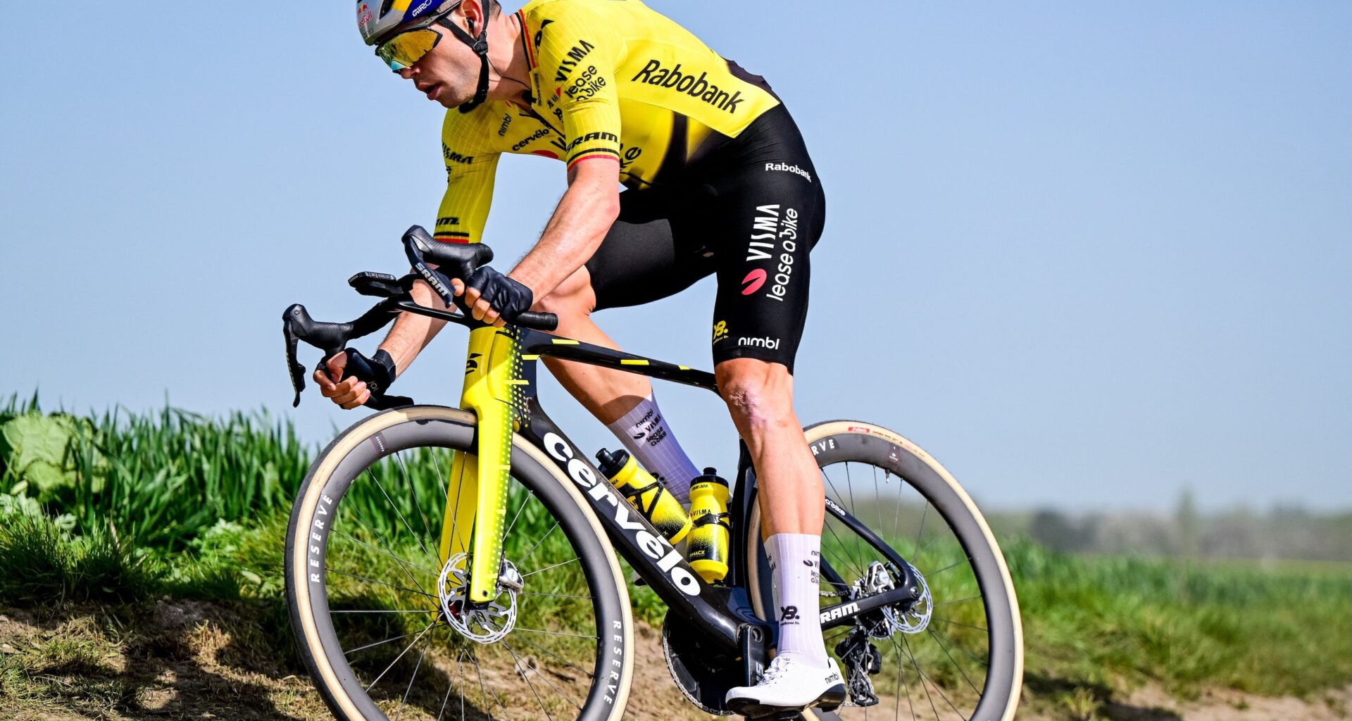 'A proper immunity booster' – Wout van Aert puts in huge Strava gravel ride with Visma-Lease a Bike teammates