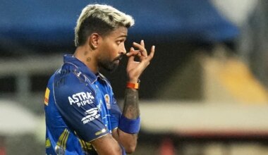 IPL 2026 - KKR vs MI - KKR opt to bowl; Hardik Pandya returns for MI