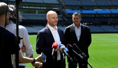 Australia news - Greenberg: 'We should have done a better job' explaining BBL privatisation