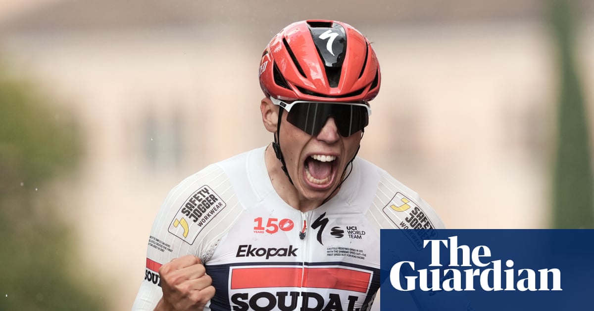 Magnier snatches stage 18 bunch sprint to seal hat-trick of Giro d’Italia wins | Giro d'Italia