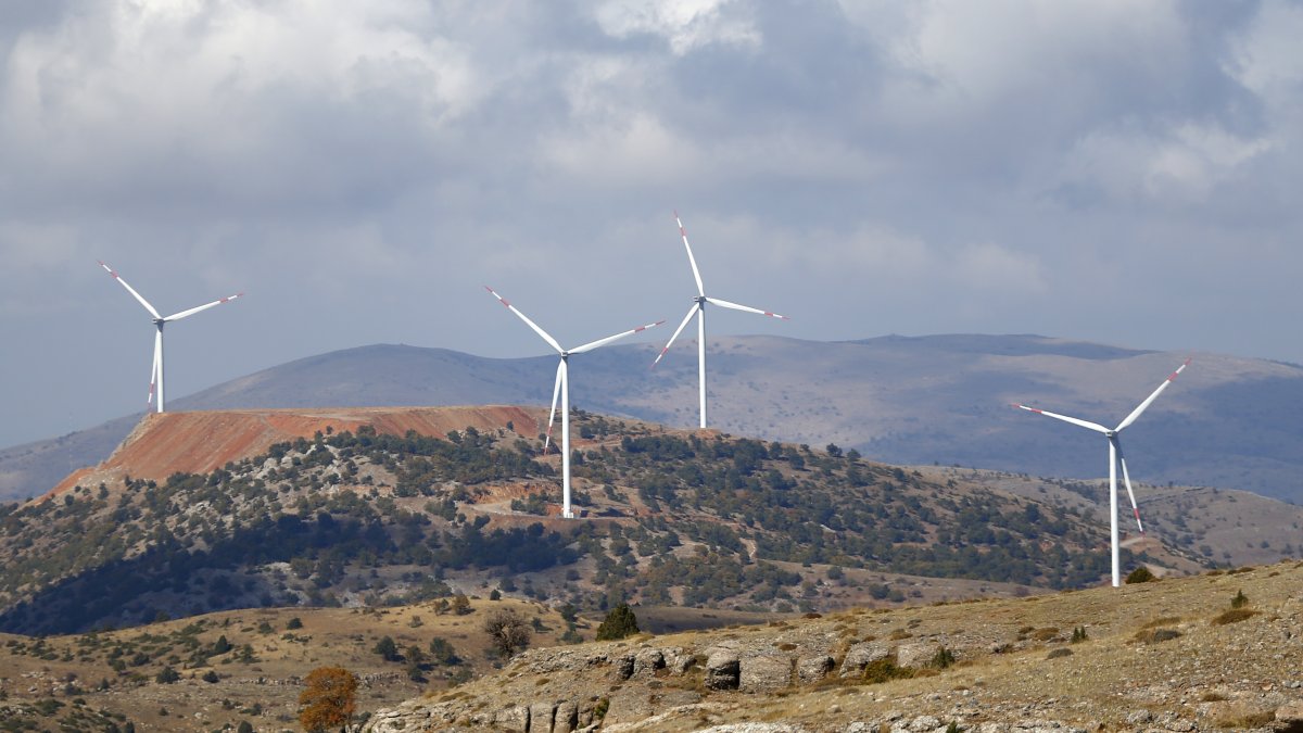 Türkiye logs $300M in Q1 wind energy investments, eyes faster growth