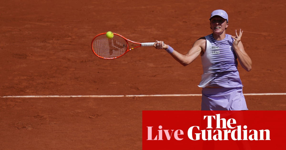 French Open 2026: Swiatek, Djokovic and Rybakina in action on day four – live | French Open 2026