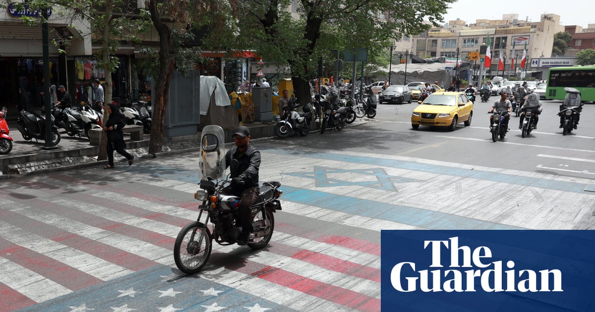 Trump threatens ‘a big hit’ if Tehran does not make deal soon | US-Israel war on Iran