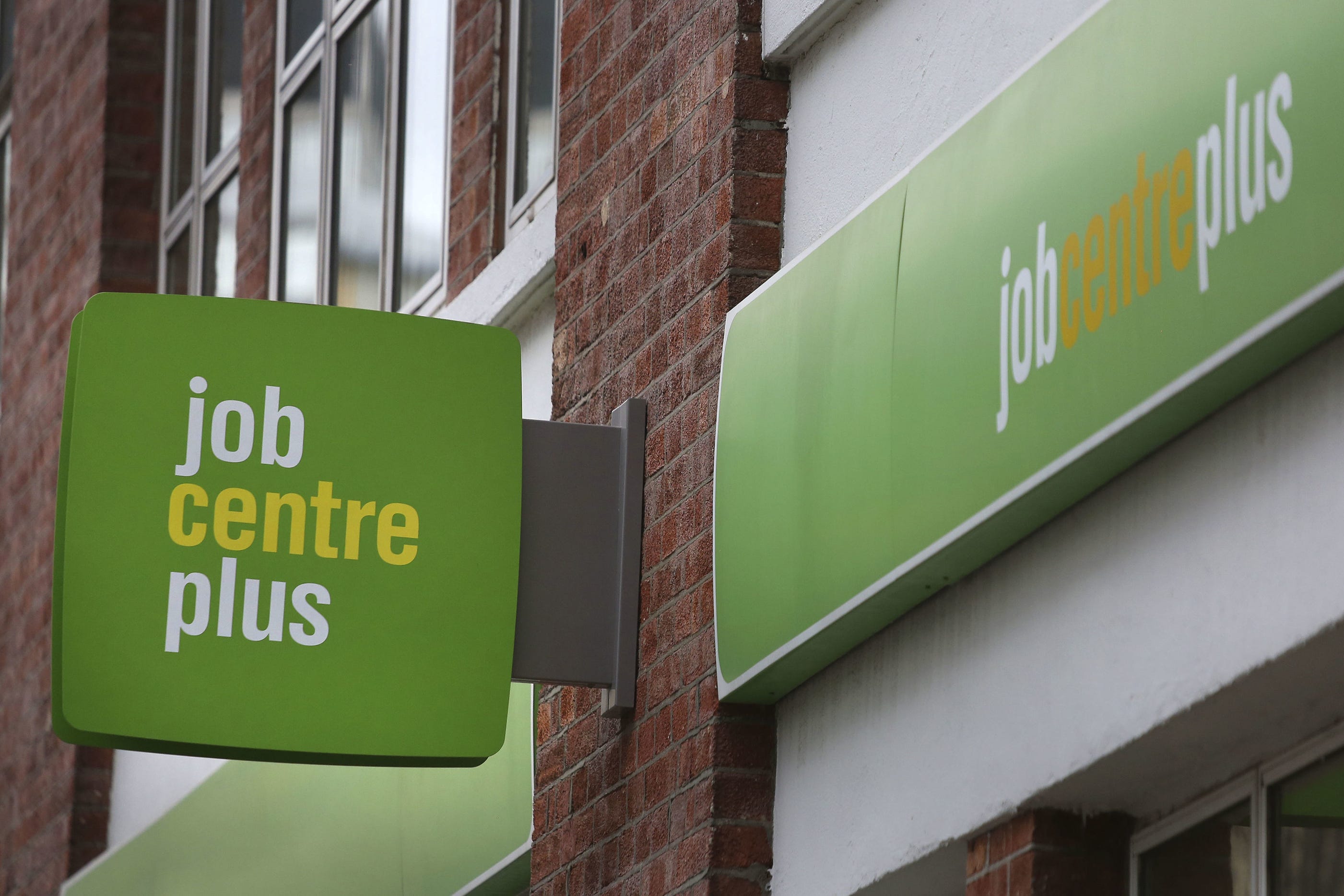 729,000 16-24 year olds were not employed between January and March this year