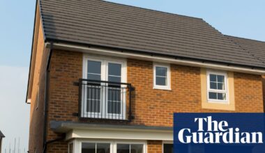 Young first-time buyers face toughest time since financial crisis, says UK housebuilder | First-time buyers