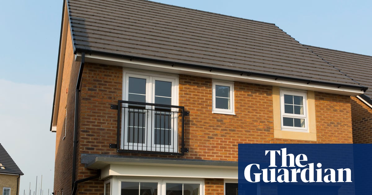 Young first-time buyers face toughest time since financial crisis, says UK housebuilder | First-time buyers