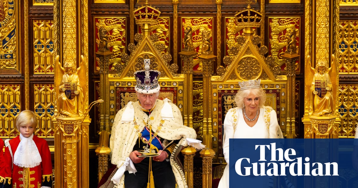 Starmer hopes to regain momentum with unveiling of dozens of bills in king’s speech | King's speech