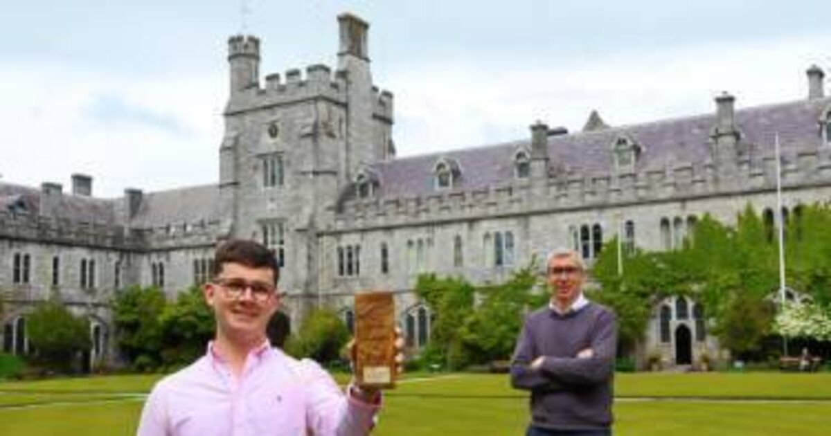 Cork college student wins entreprenuer award for e-commerce business