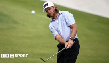 Tommy Fleetwood playing a chip shot