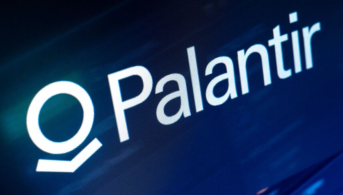 Minister gives Palantir's NHS platform a clean bill of health