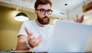 Web devs sleeping with the enemy: AI is doing their job and they worry it's after their desk too