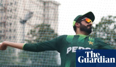 Two elbows in one arm: Usman Tariq on journey from car-parts firm to T20 Blast | Twenty20