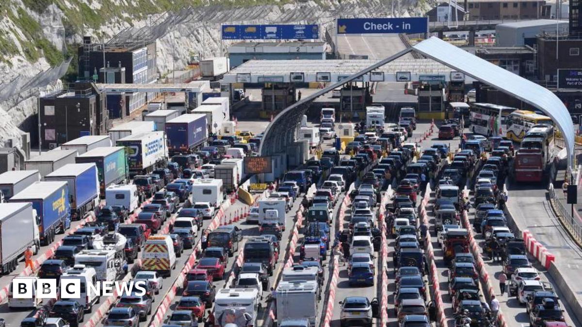 Dover bank holiday queues: France suspends extra EU border checks - follow live
