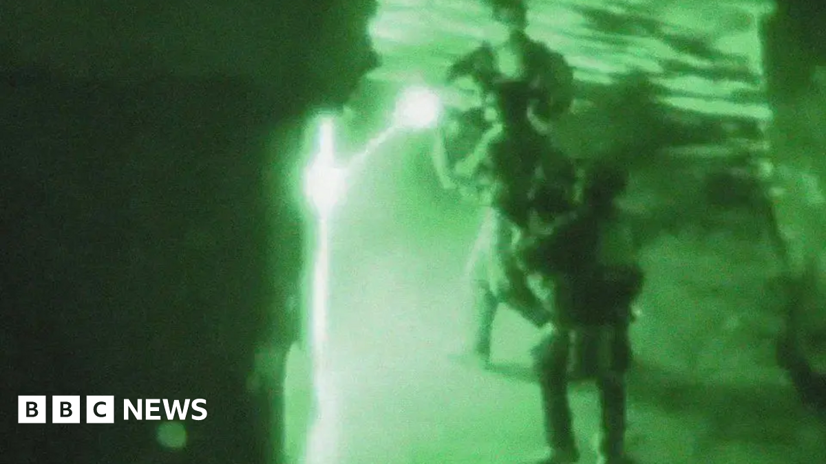 The SAS worked alongside Afghan special forces units on night raids during the height of the conflict