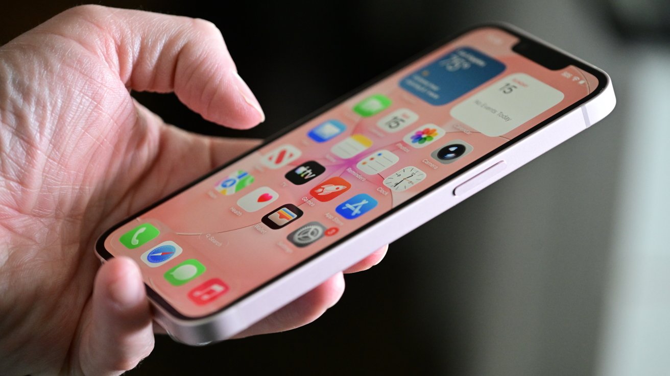 No signs of upgraded Apple Intelligence as iOS 26.5 arrives