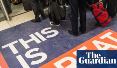UK’s higher-earning immigrants may be driven out by tougher rules, report suggests | Immigration and asylum